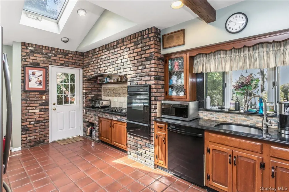 340 Princeton Road Rockville Centre, NY 11570