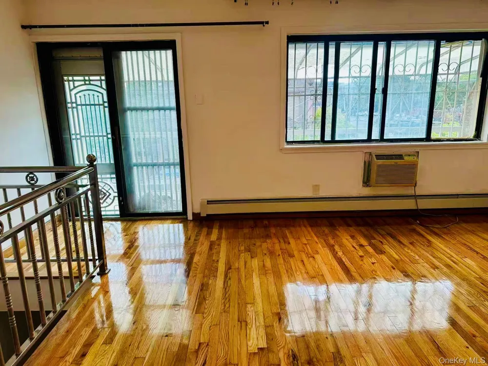 3-11 126th Street #2nd Fl College Point, NY 11356