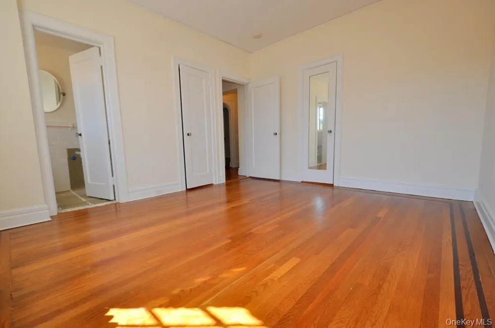 155 Garth Road #4D Scarsdale, NY 10583