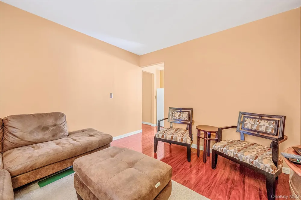 25 Kellogg Place South Huntington, NY 11746