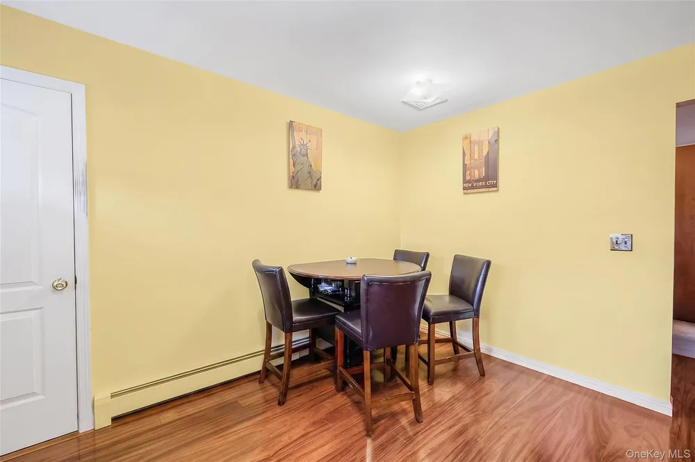 25 Kellogg Place South Huntington, NY 11746
