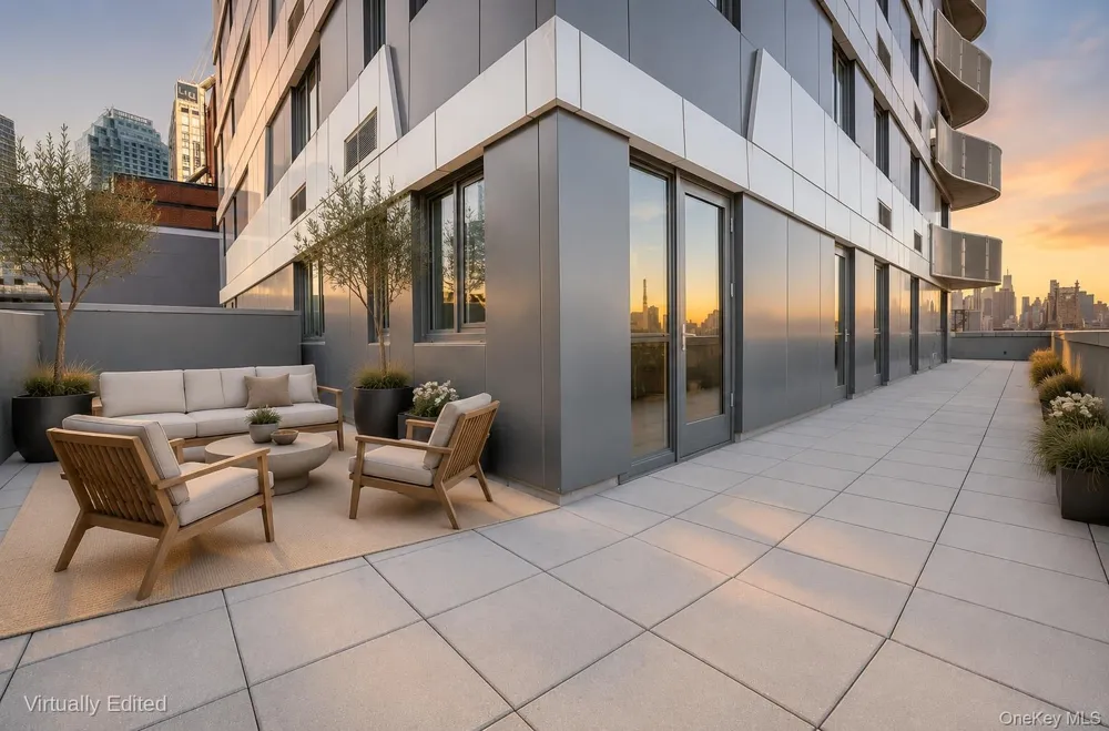 2416 Queens Plaza S #7B Long Island City, NY 11101
