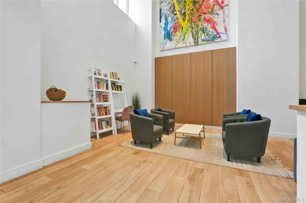 2416 Queens Plaza S #7B Long Island City, NY 11101