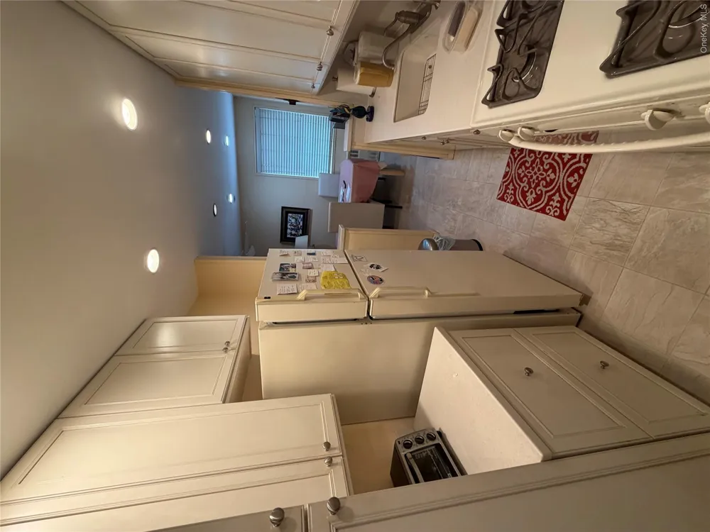 84-39 Apt 4L 153 Ave Avenue #4L Howard Beach, NY 11414