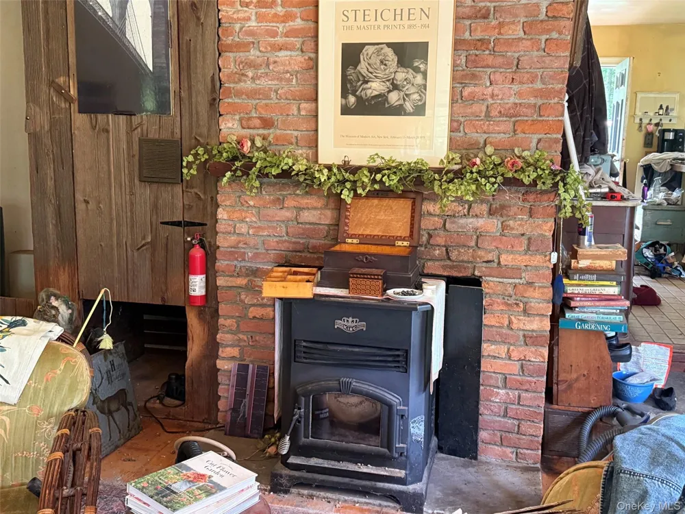 85 Bella Vista Road Amenia, NY 12501