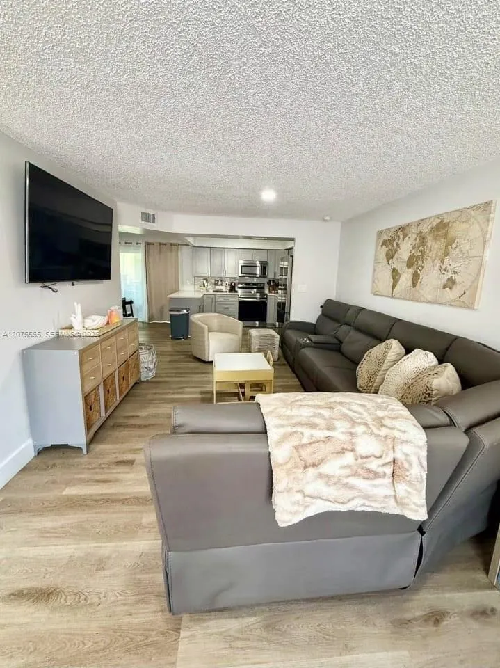 3316 Quail Close #21 Pompano Beach, FL 33064