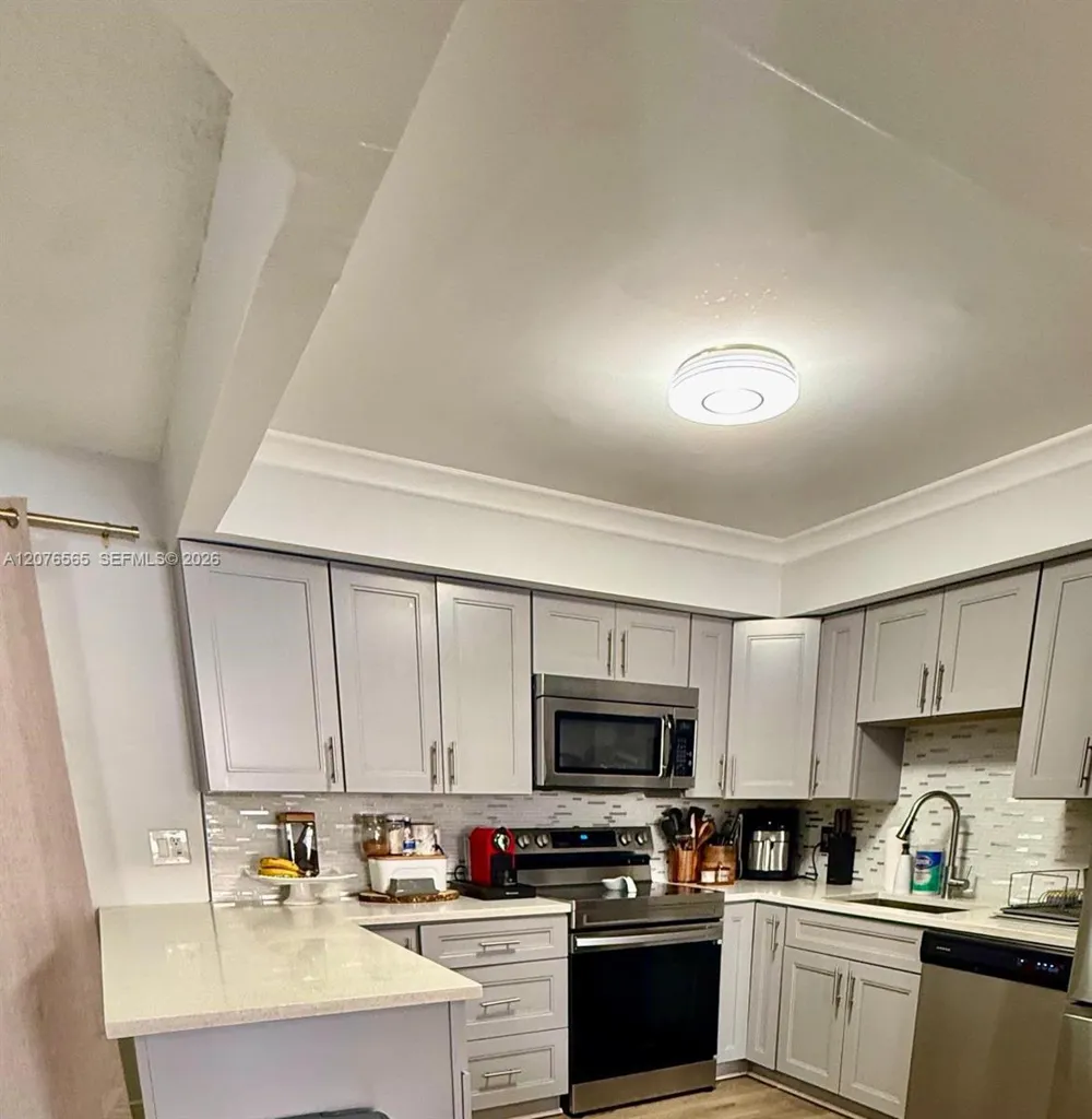 3316 Quail Close #21 Pompano Beach, FL 33064