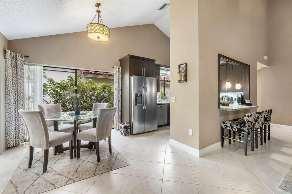 2850 ANTIETAM LANE West Palm Beach, FL 33409