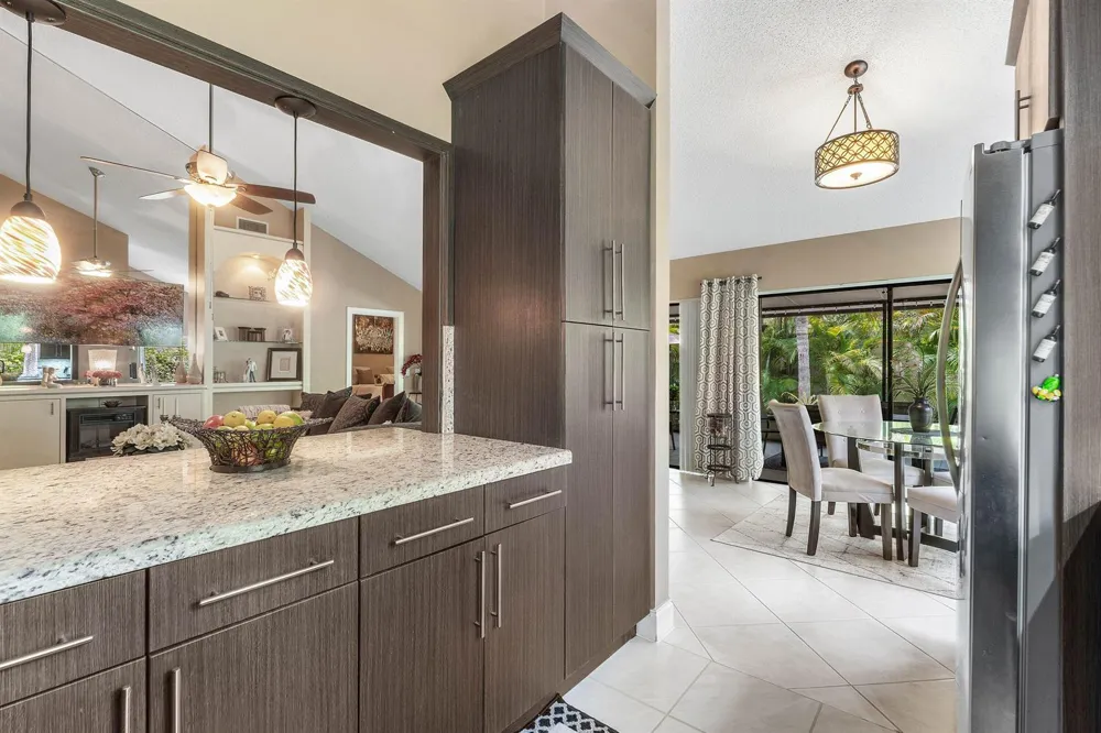 2850 ANTIETAM LANE West Palm Beach, FL 33409
