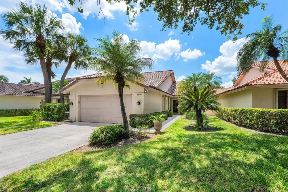 2850 ANTIETAM LANE West Palm Beach, FL 33409