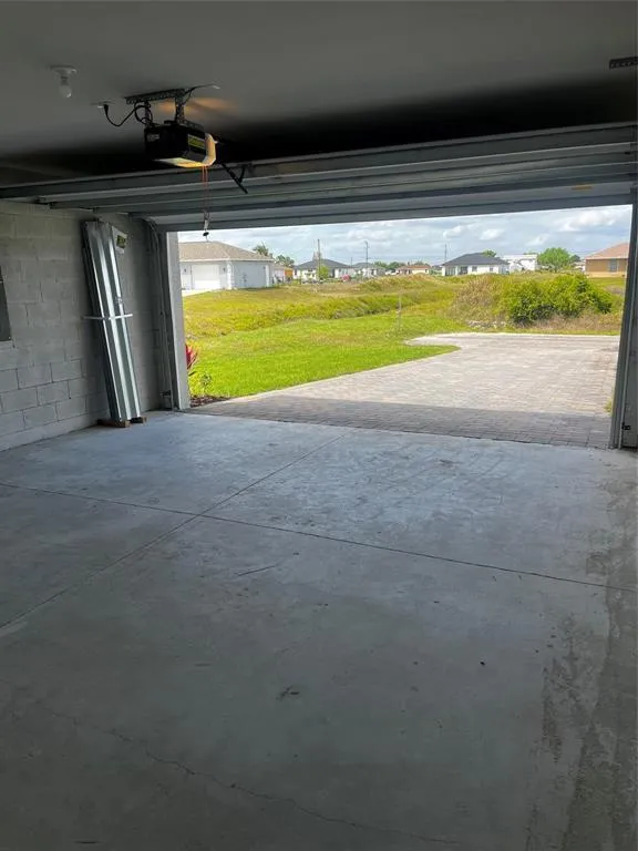 4021 35TH STREET SW Lehigh Acres, FL 33976