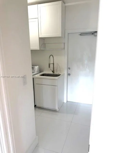 4861 Campo Sano Ct #0 Coral Gables, FL 33146