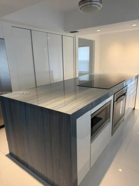 4861 Campo Sano Ct #0 Coral Gables, FL 33146