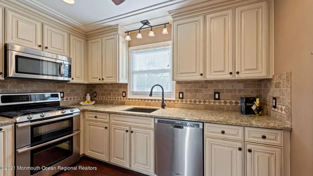 Address Not Shown Holmdel, NJ 07733