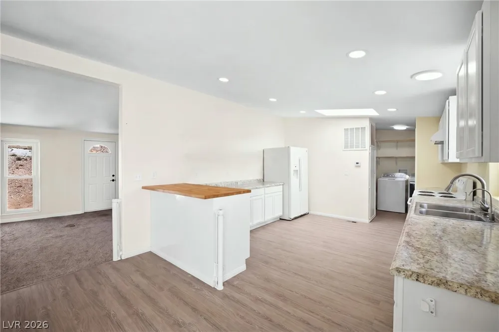 795 E Cottonwood Avenue Overton, NV 89040
