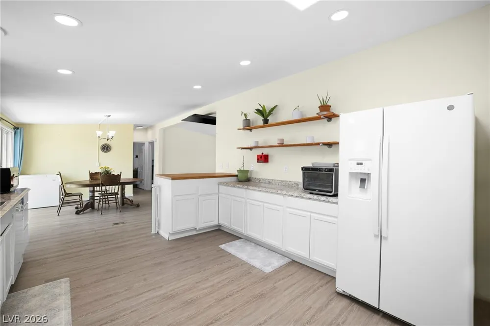 795 E Cottonwood Avenue Overton, NV 89040