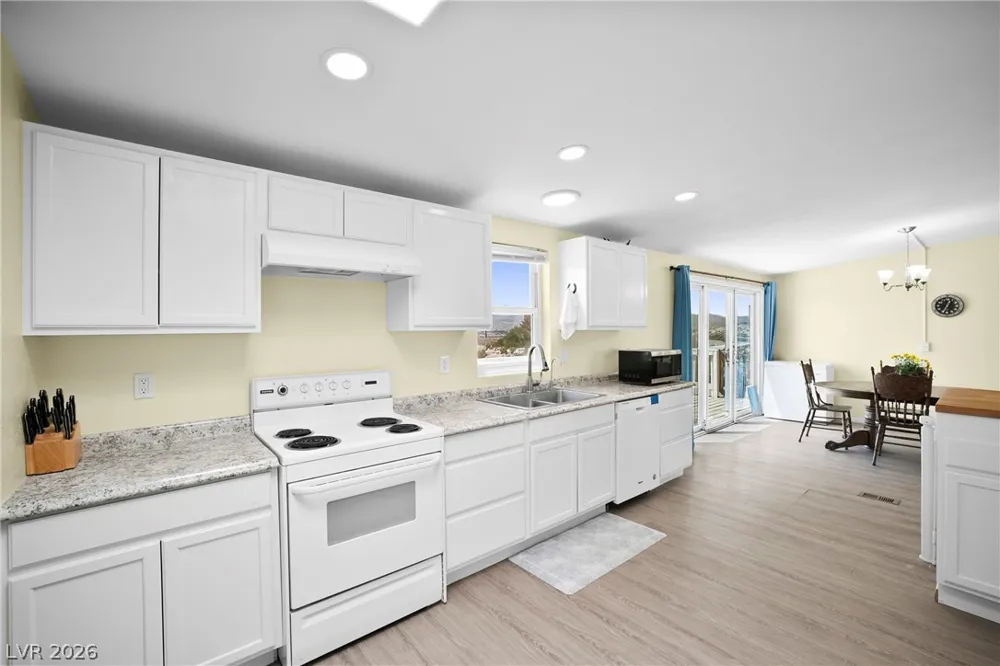795 E Cottonwood Avenue Overton, NV 89040