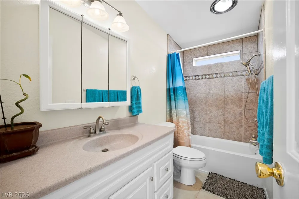 795 E Cottonwood Avenue Overton, NV 89040