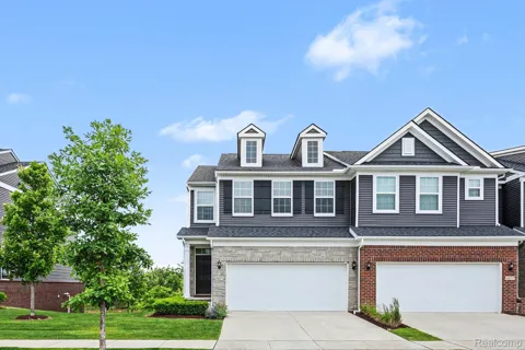 4871 Broomfield Way
