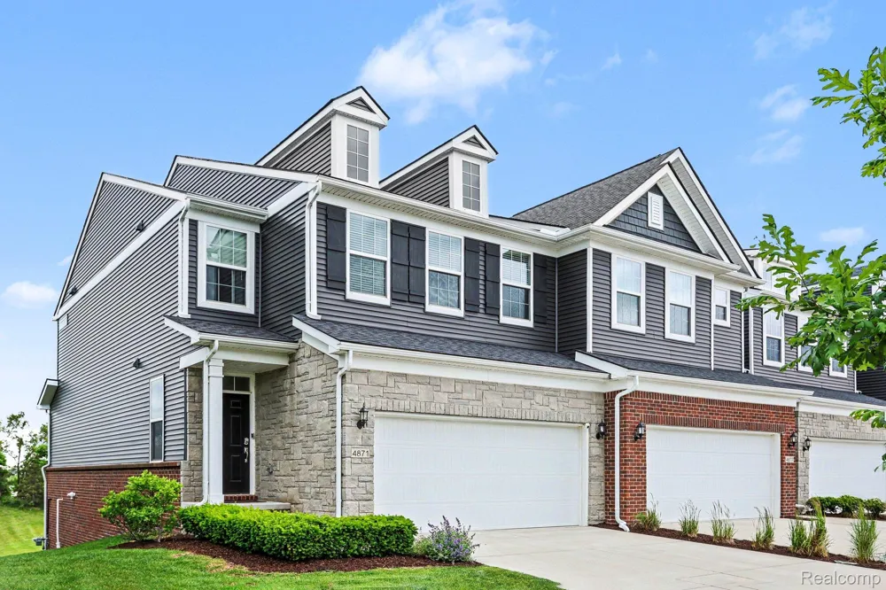 4871 Broomfield Way Orion Charter Township, MI 48359