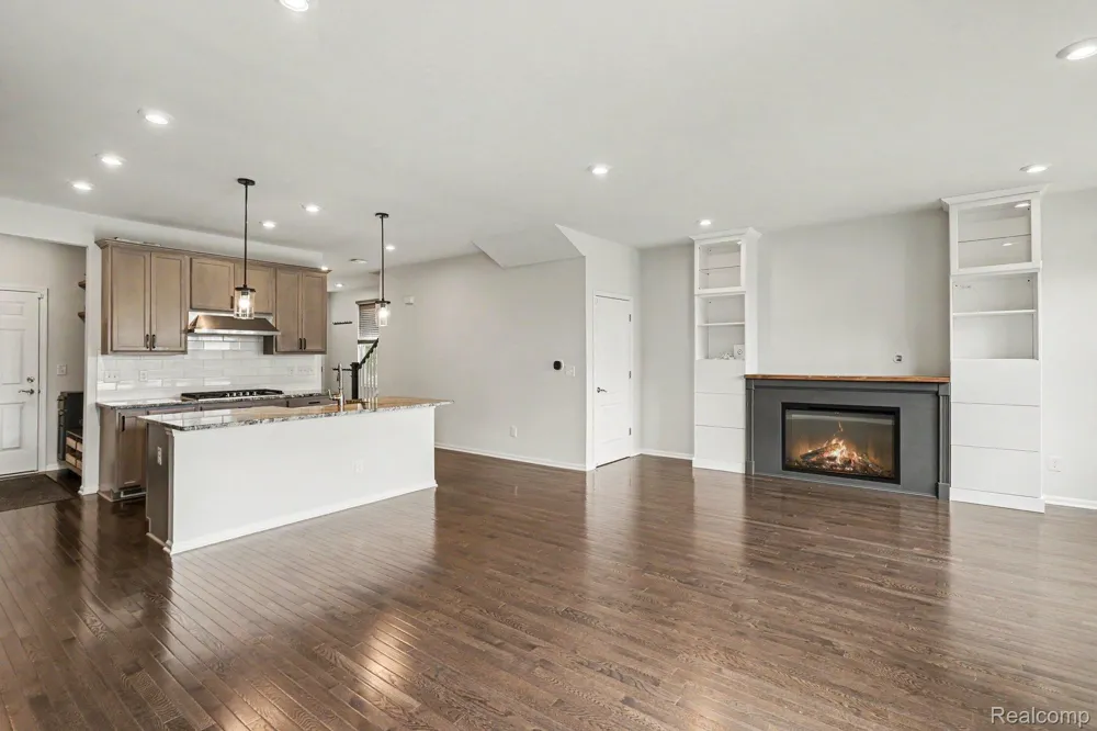 4871 Broomfield Way Orion Charter Township, MI 48359