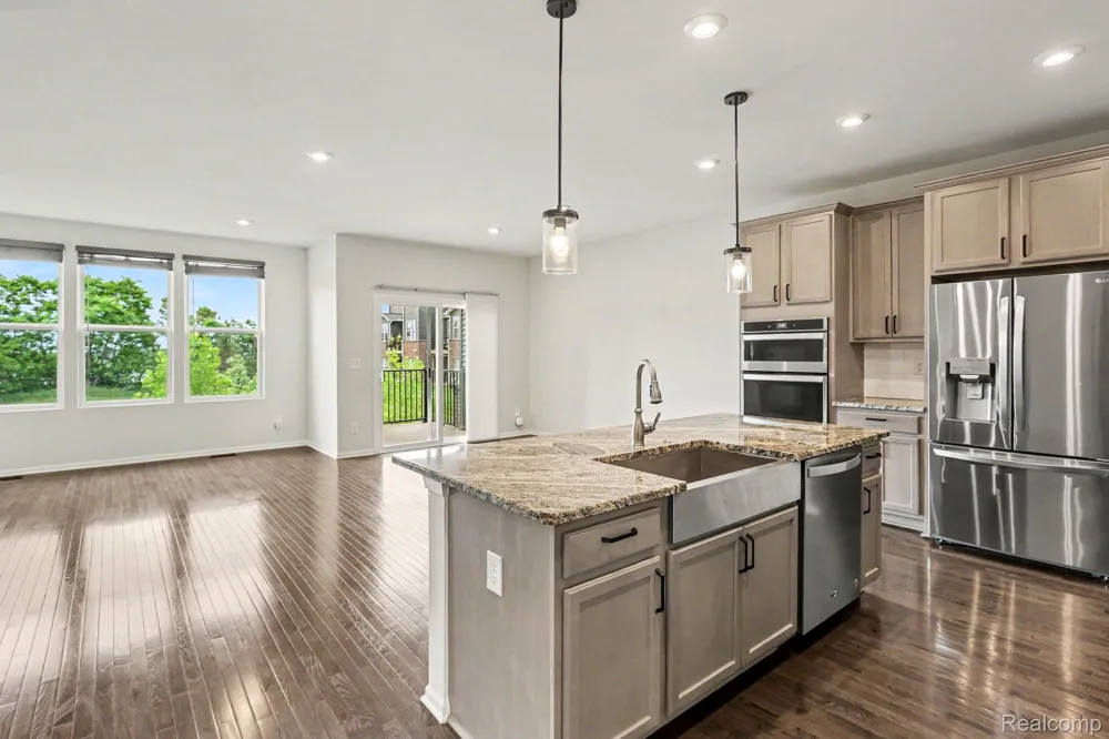 4871 Broomfield Way Orion Charter Township, MI 48359