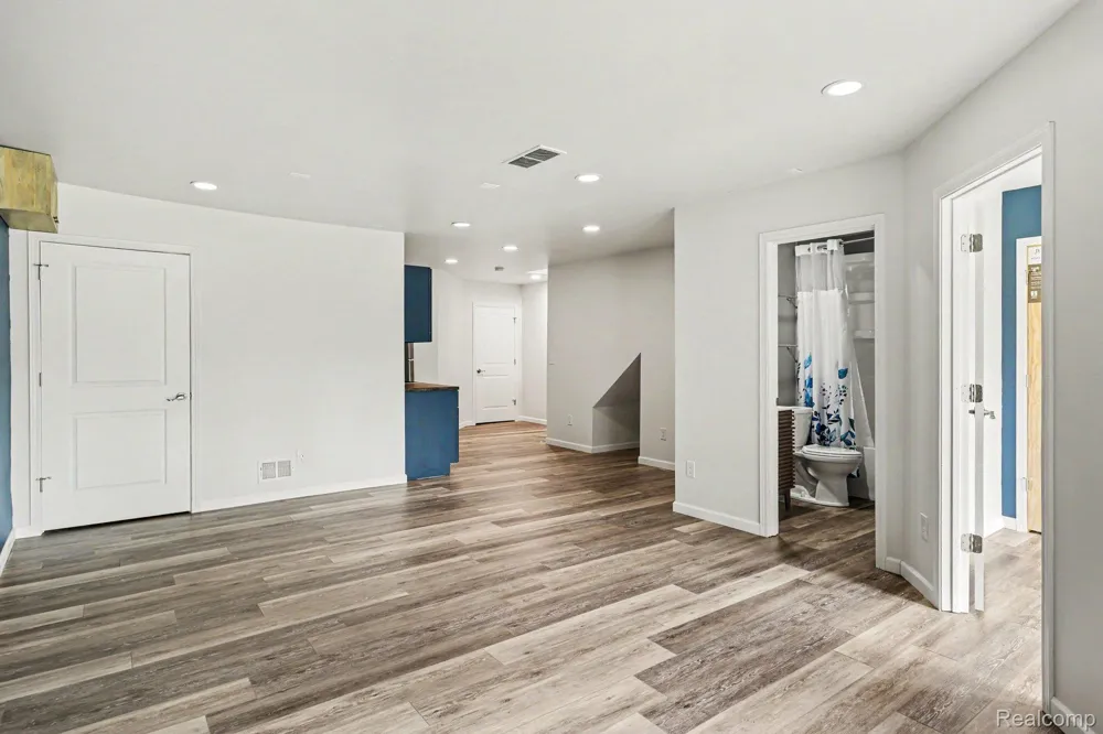 4871 Broomfield Way Orion Charter Township, MI 48359