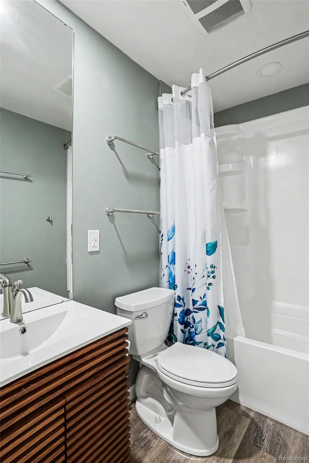 4871 Broomfield Way Orion Charter Township, MI 48359