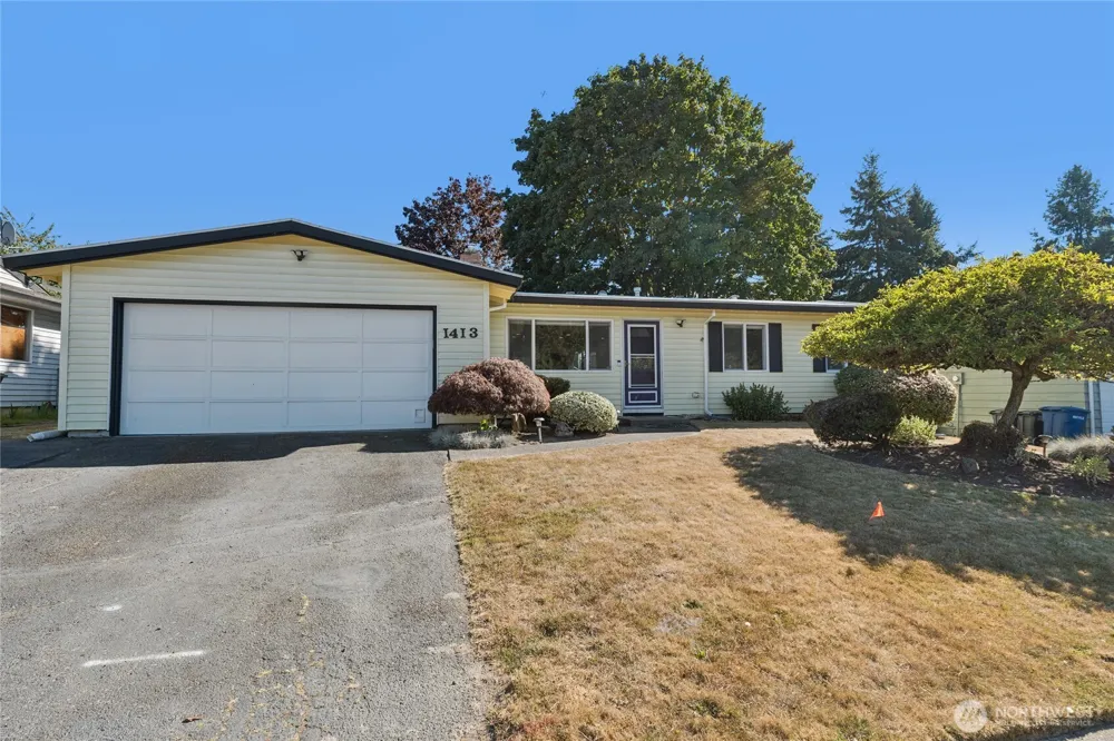 1413 S 276th Place Des Moines, WA 98198