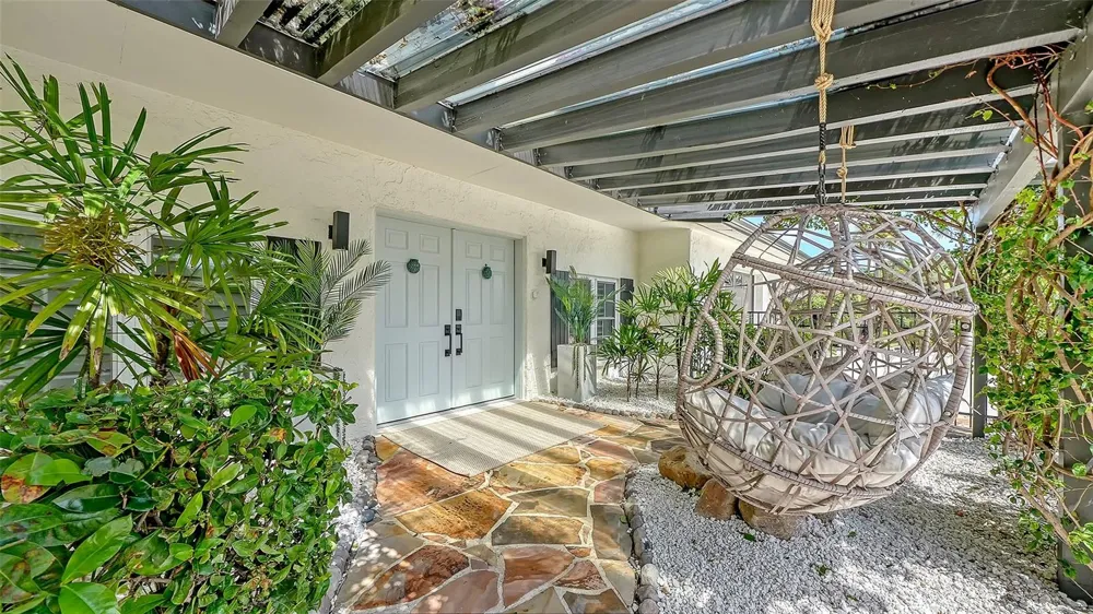 3624 S LOCKWOOD RIDGE ROAD Sarasota, FL 34239
