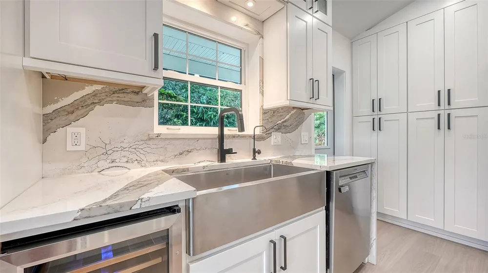 3624 S LOCKWOOD RIDGE ROAD Sarasota, FL 34239