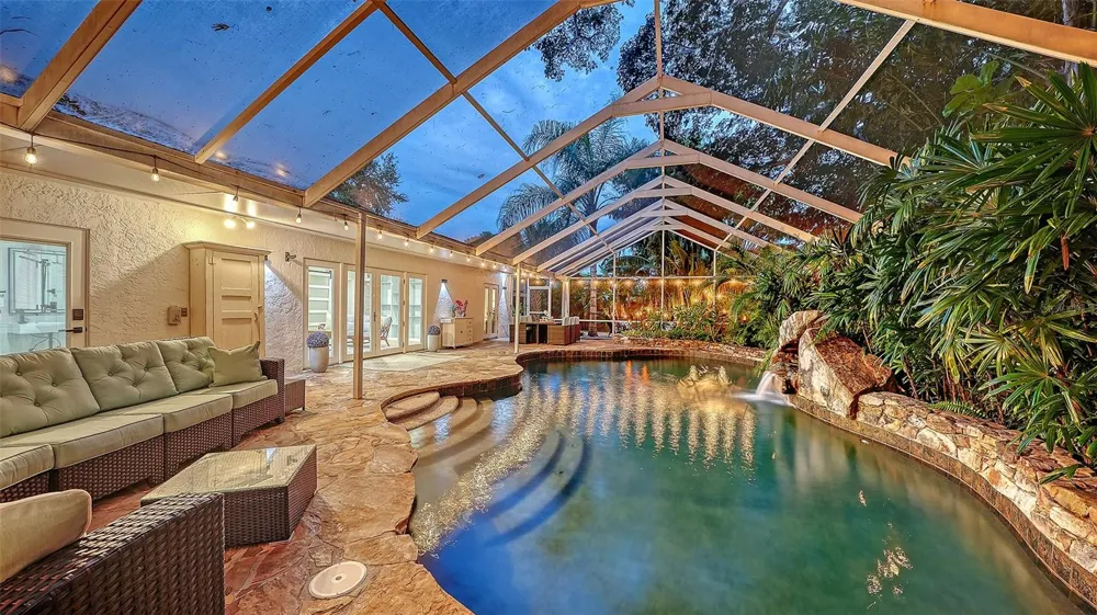 3624 S LOCKWOOD RIDGE ROAD Sarasota, FL 34239