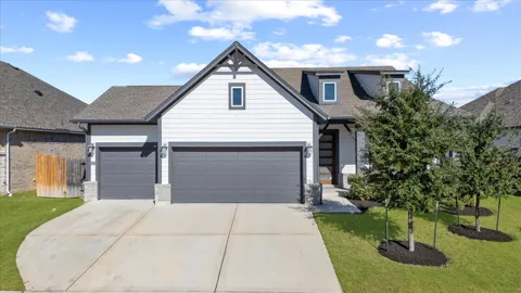 908 Knowles Drive