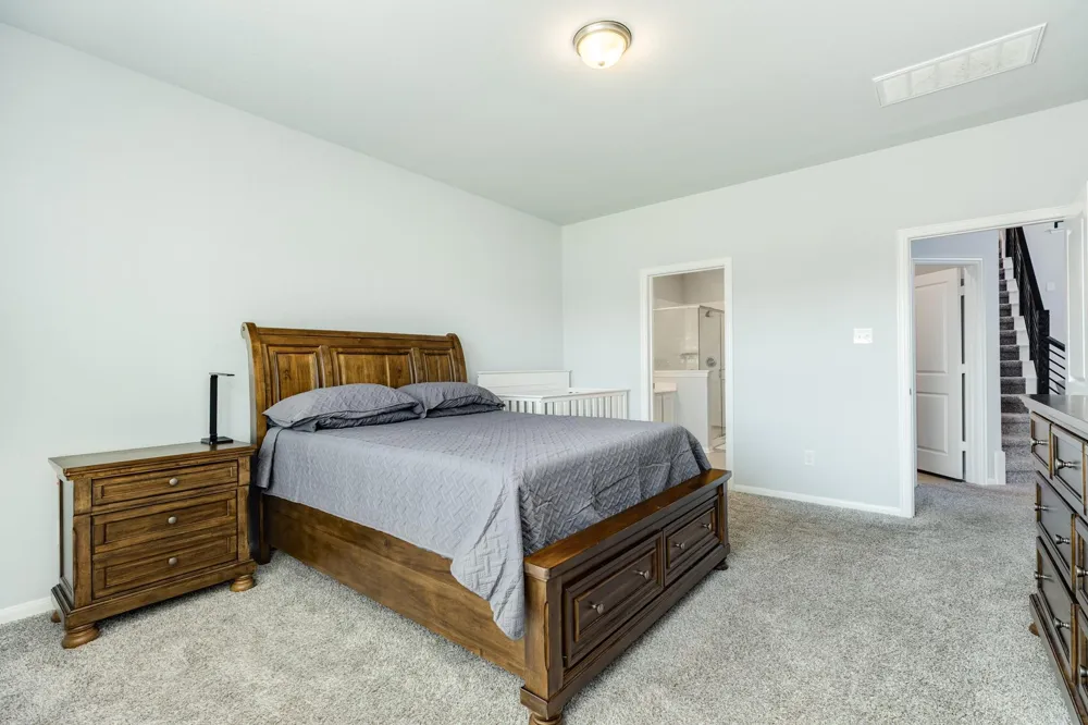 3640 Crosspointe Pass Angleton, TX 77515