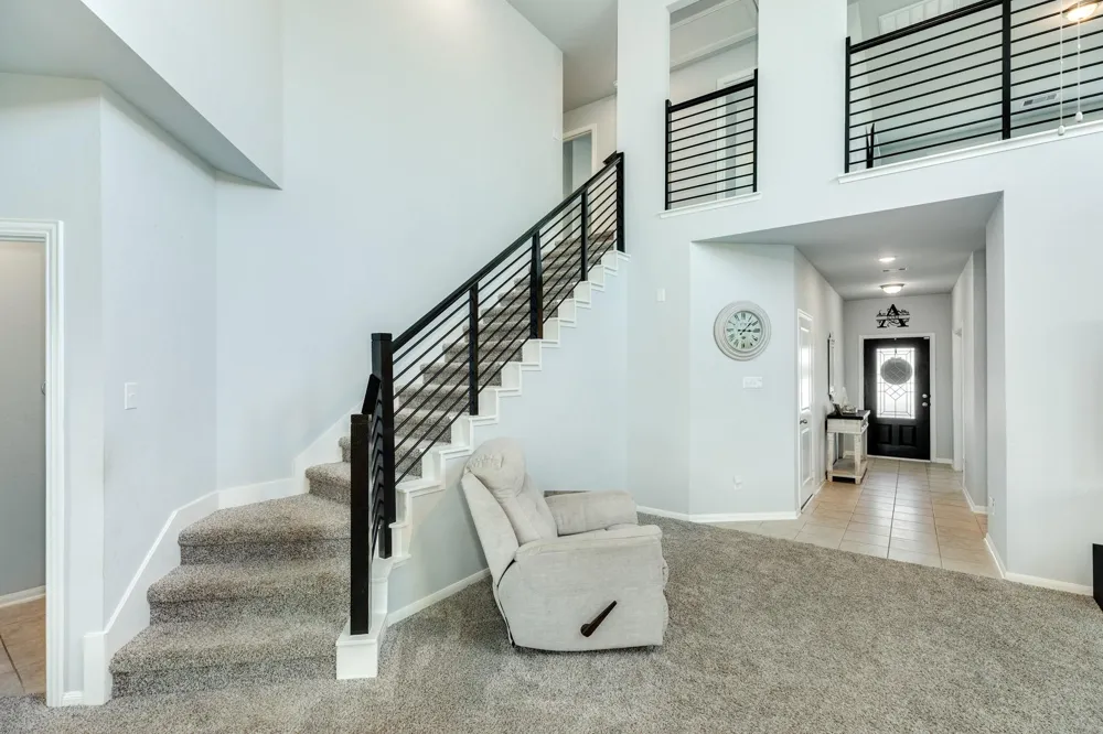 3640 Crosspointe Pass Angleton, TX 77515