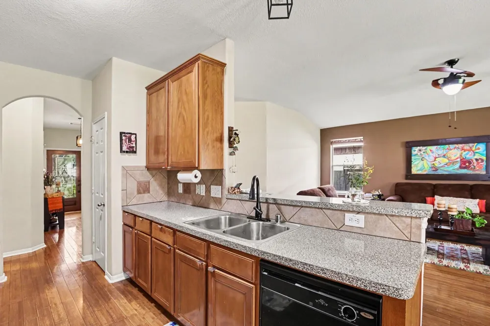 26922 Kingston Glen Lane Katy, TX 77494