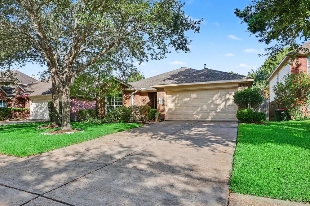 26922 Kingston Glen Lane Katy, TX 77494