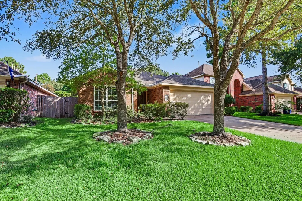26922 Kingston Glen Lane Katy, TX 77494