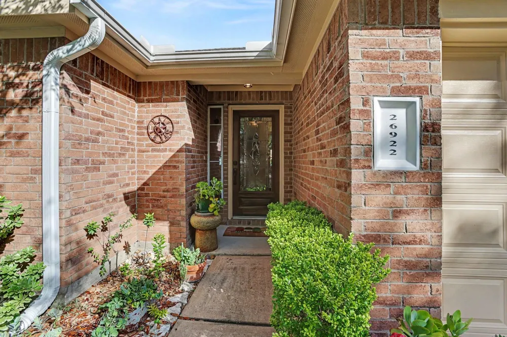 26922 Kingston Glen Lane Katy, TX 77494