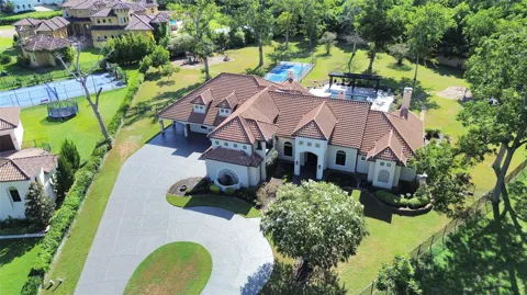 50 Golden Hollow