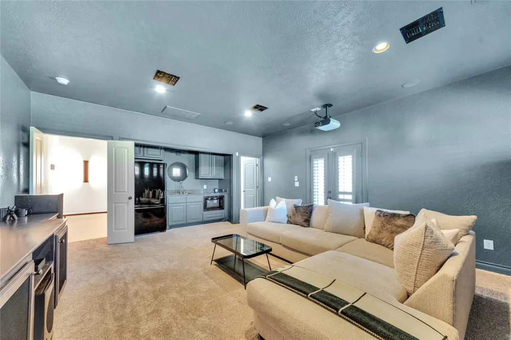 50 Golden Hollow Richmond, TX 77469