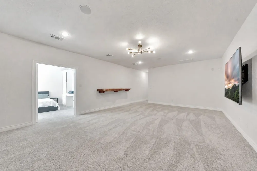 50 Golden Hollow Richmond, TX 77469