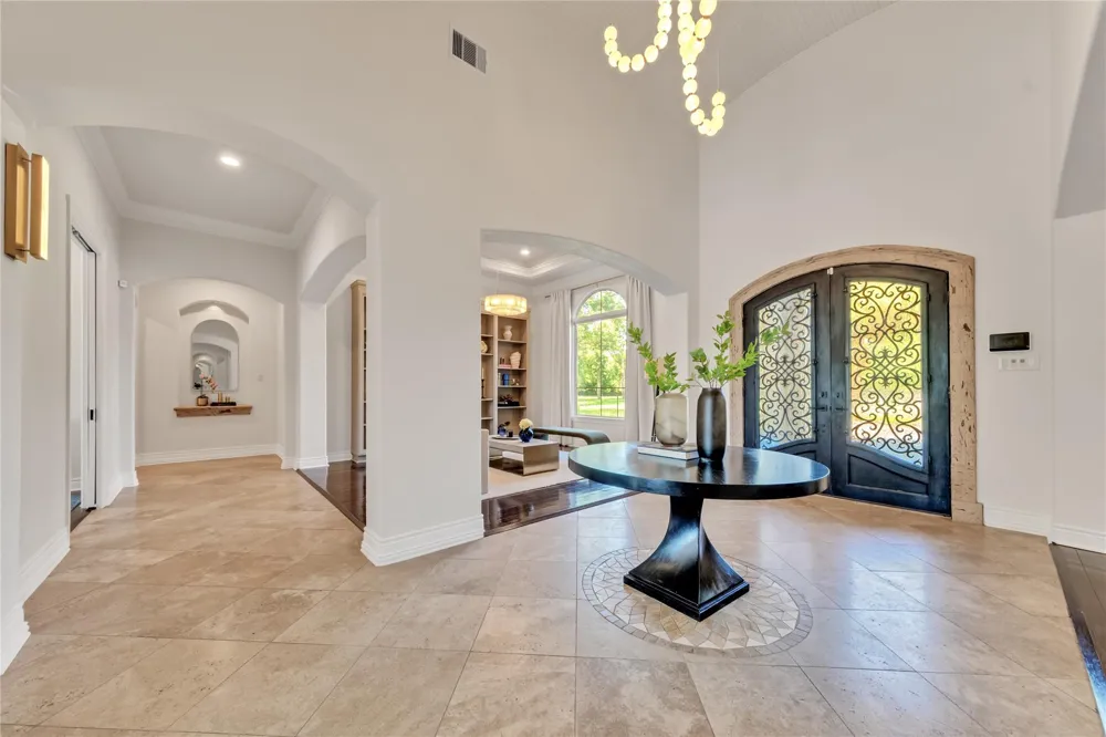 50 Golden Hollow Richmond, TX 77469