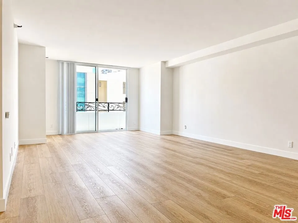 10390 WILSHIRE BOULEVARD #511 Los Angeles, CA 90024