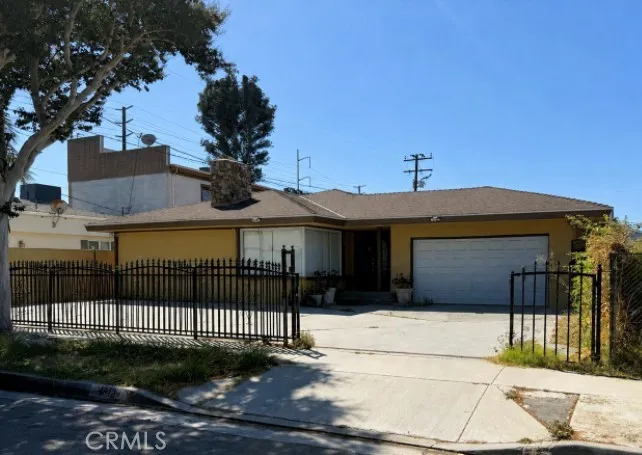 4812 W 134th Hawthorne, CA 90250