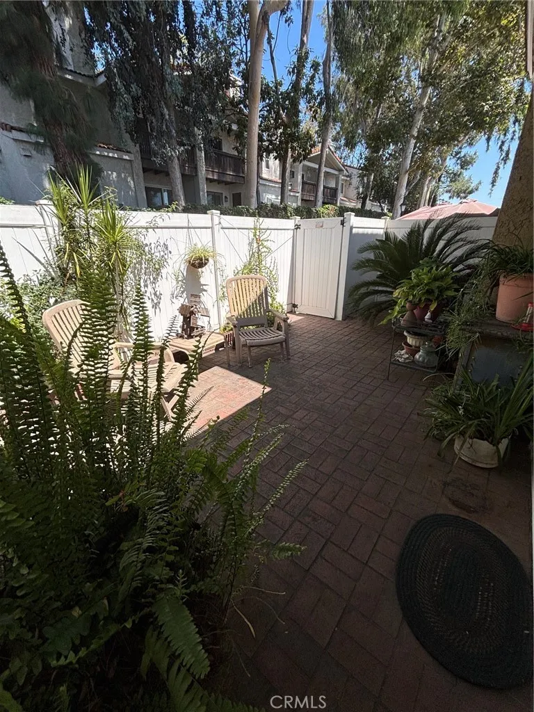 2321 S Magnolia Avenue #14E Ontario, CA 91762