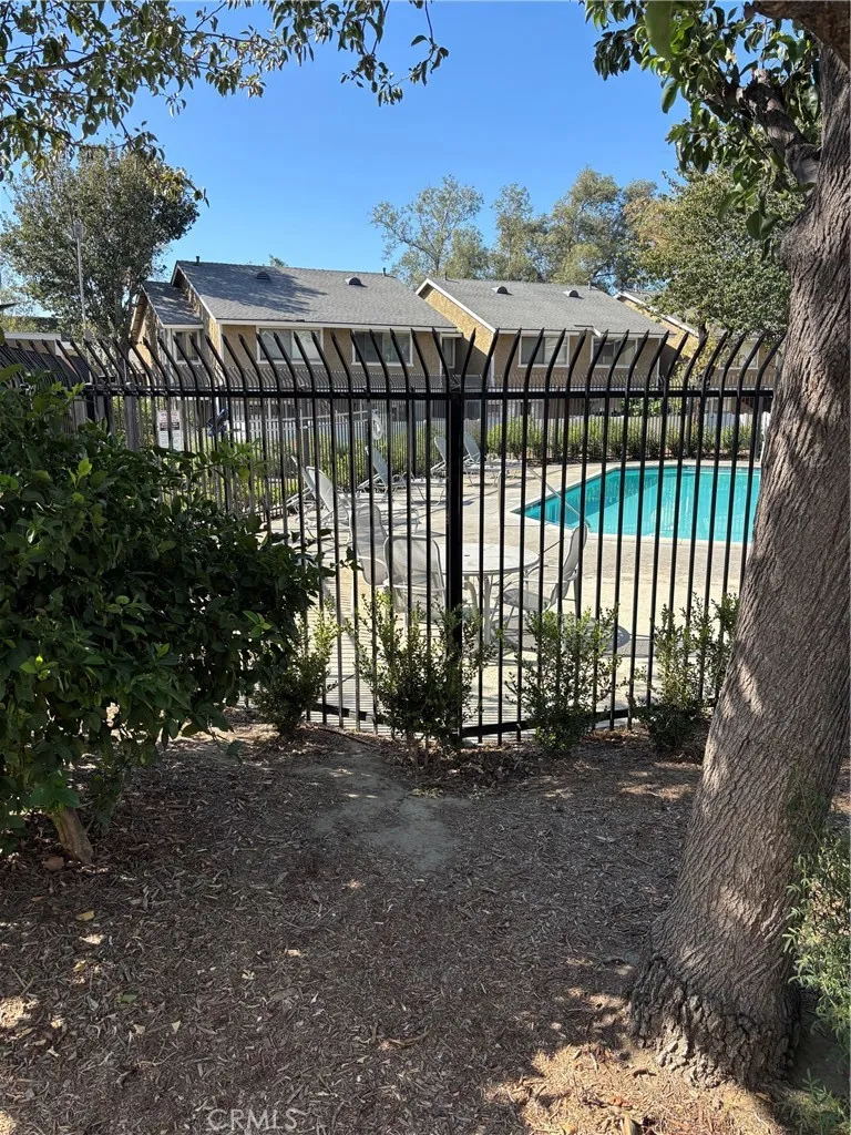 2321 S Magnolia Avenue #14E Ontario, CA 91762