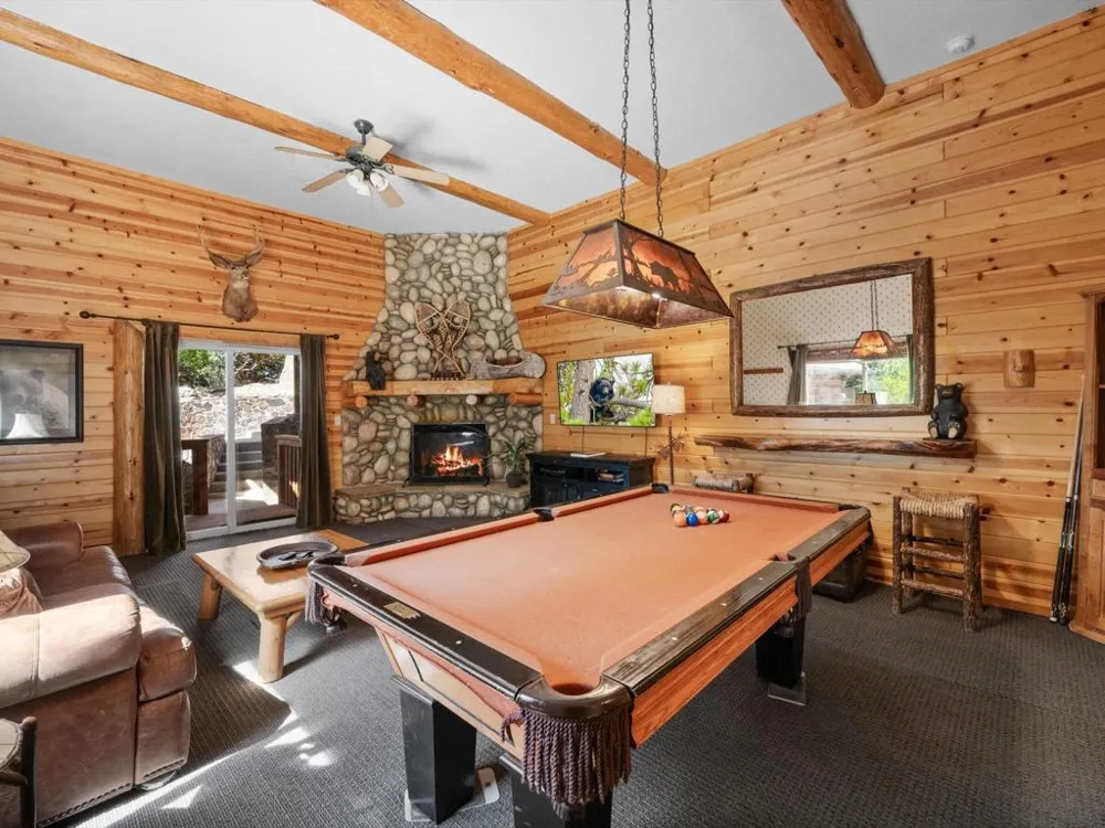 799 Paine Road Big Bear, CA 92315