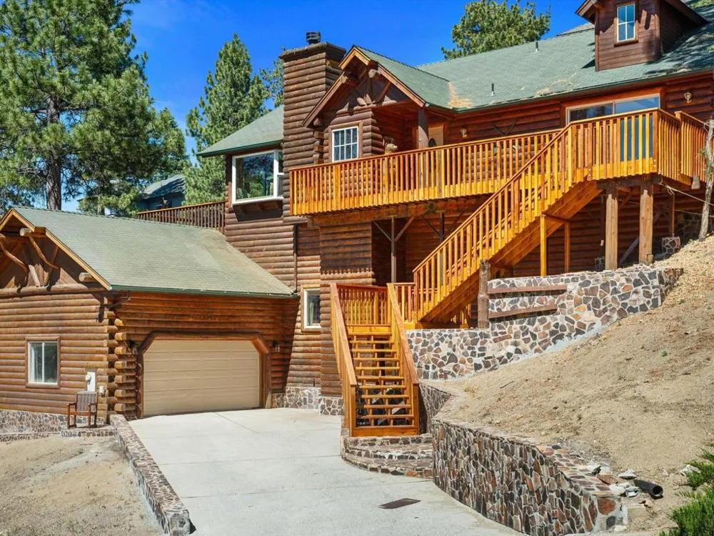 799 Paine Road Big Bear, CA 92315