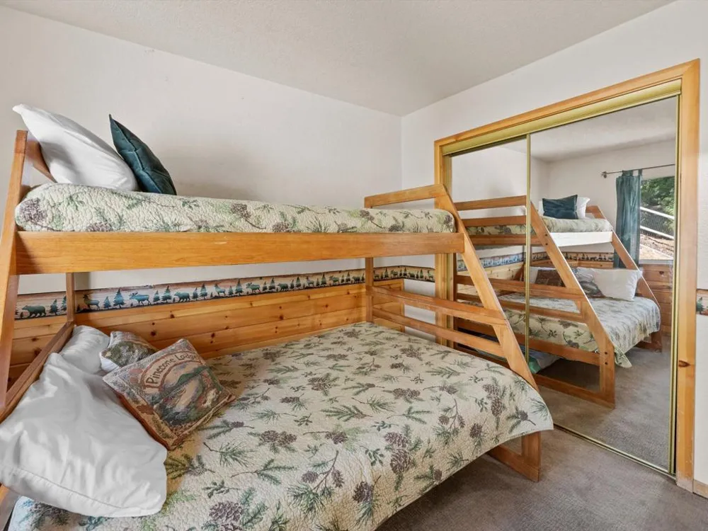 799 Paine Road Big Bear, CA 92315